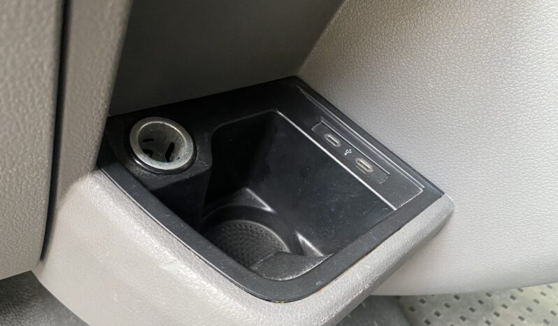 VOLKSWAGEN TRANSPORTER STARLINE full