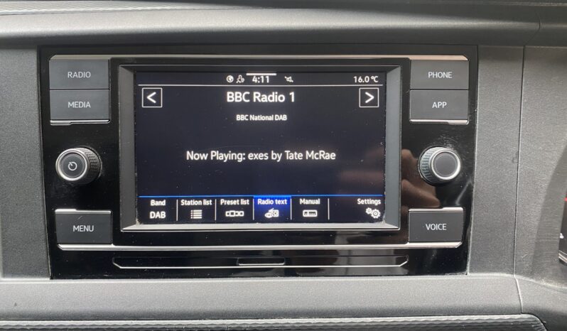 VOLKSWAGEN TRANSPORTER STARLINE full