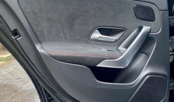 MERCEDES BENZ A180d AMG LINE (PREMIUM PLUS 2) full