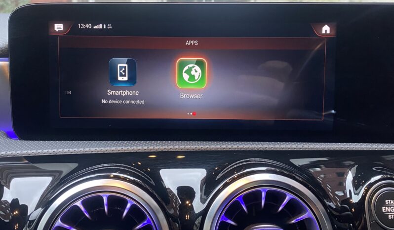 MERCEDES BENZ A180d AMG LINE (PREMIUM PLUS 2) full