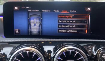 MERCEDES BENZ A180d AMG LINE (PREMIUM PLUS 2) full