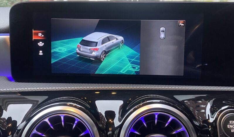 MERCEDES BENZ A180d AMG LINE (PREMIUM PLUS 2) full