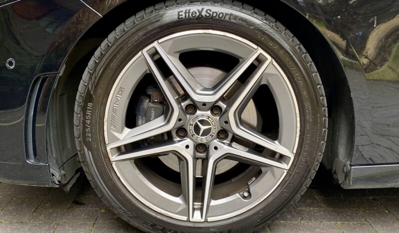 MERCEDES BENZ A180d AMG LINE (PREMIUM PLUS 2) full