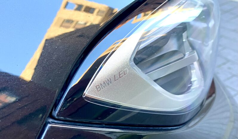 BMW 330d SALOON M SPORT full