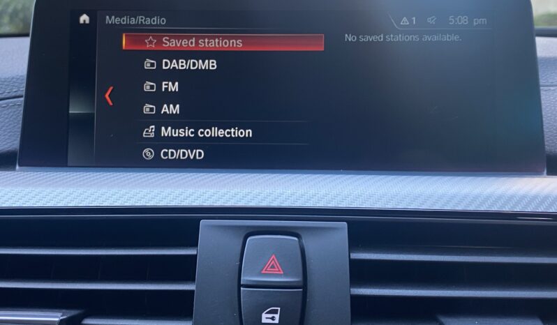 BMW 320i TOURING SHADOW EDITION M SPORT full