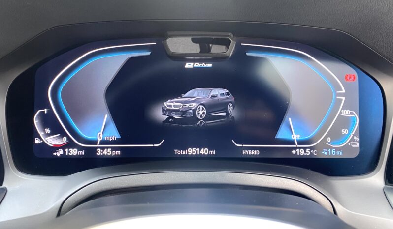 BMW 330E TOURING M SPORT full