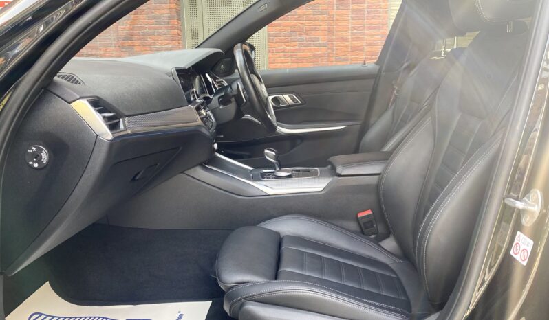 BMW 330E TOURING M SPORT full