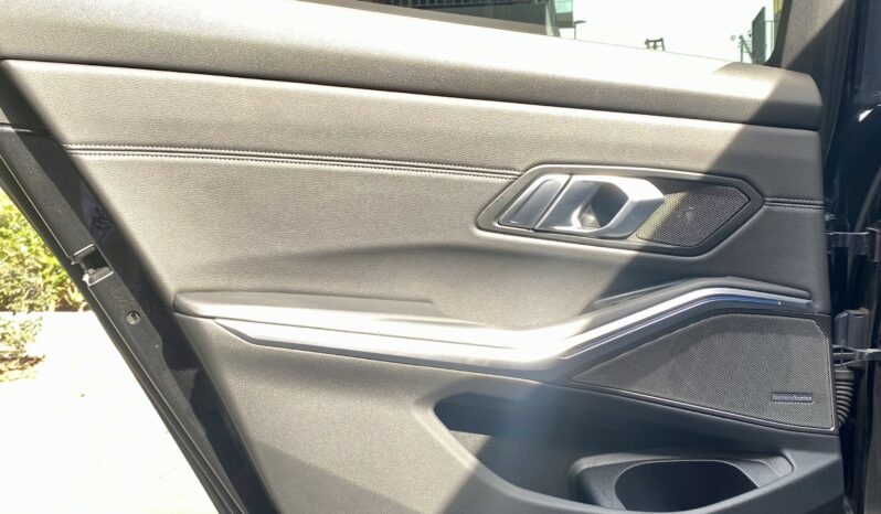 BMW 330E TOURING M SPORT full