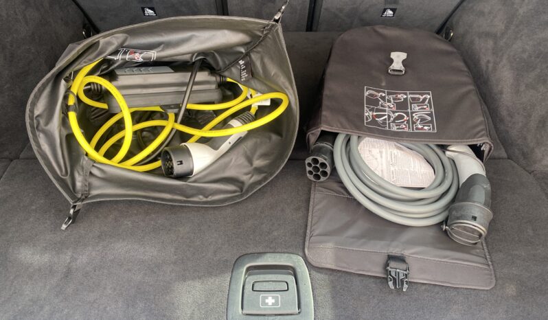 BMW 330E TOURING M SPORT full