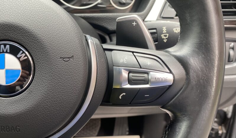 BMW 320i TOURING M SPORT full