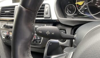 BMW 320i TOURING M SPORT full