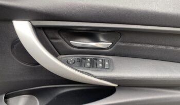 BMW 320i TOURING M SPORT full