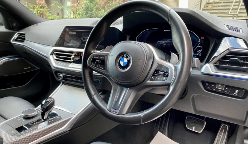 BMW 330E TOURING M SPORT HIGH GLOSS SHADOW LINE full