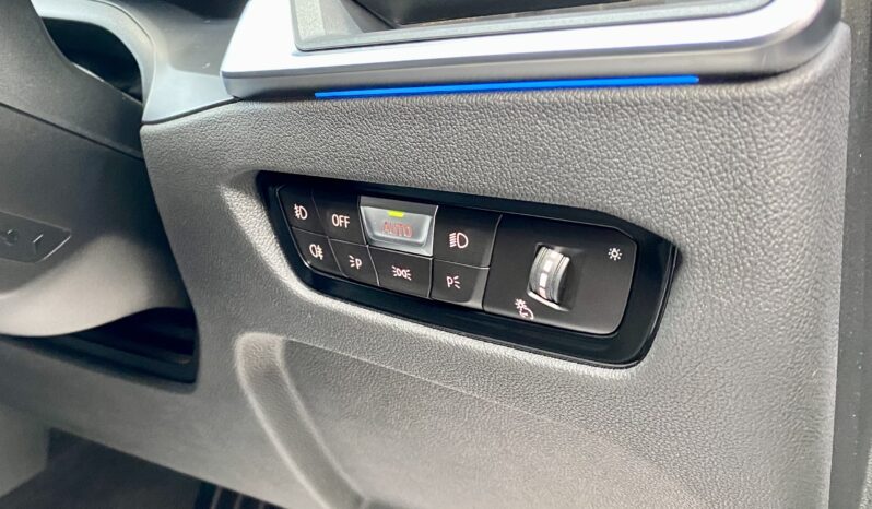 BMW 330E TOURING M SPORT HIGH GLOSS SHADOW LINE full