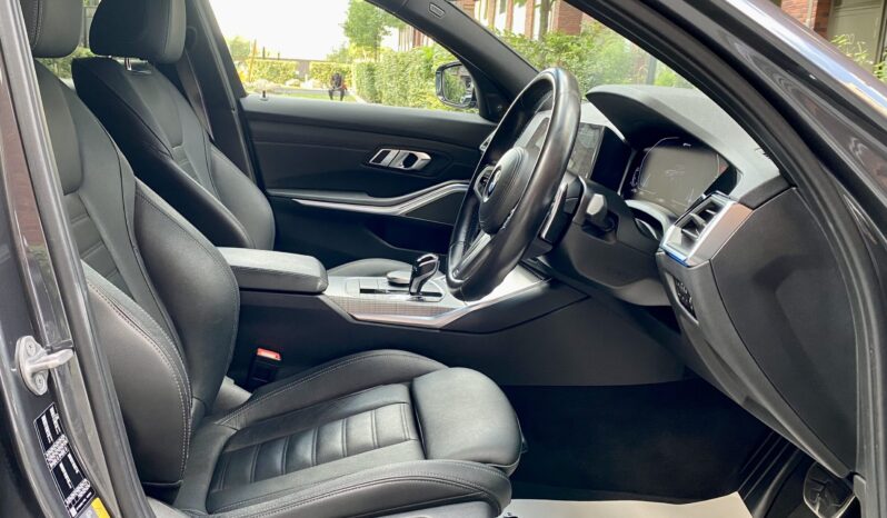 BMW 330E TOURING M SPORT HIGH GLOSS SHADOW LINE full