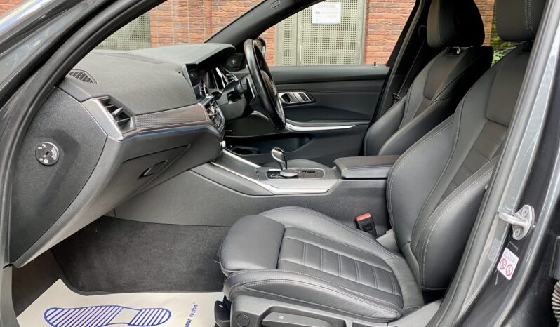 BMW 330E TOURING M SPORT HIGH GLOSS SHADOW LINE full