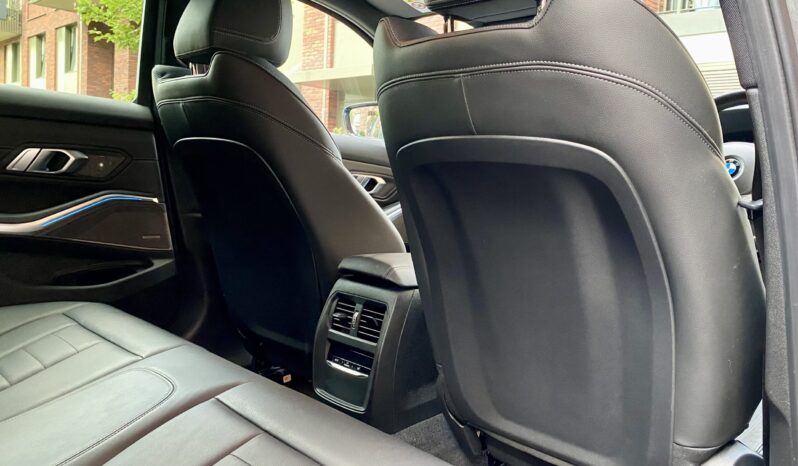 BMW 330E TOURING M SPORT HIGH GLOSS SHADOW LINE full