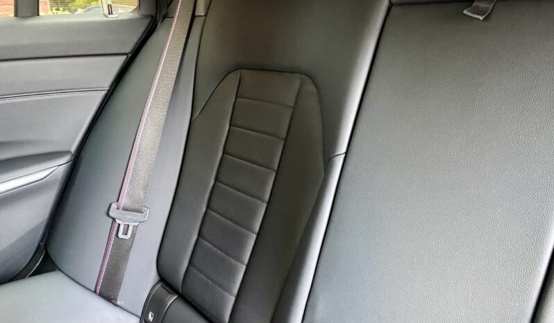 BMW 330E TOURING M SPORT HIGH GLOSS SHADOW LINE full
