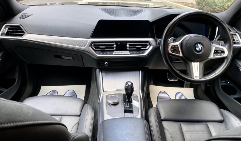 BMW 330E TOURING M SPORT full