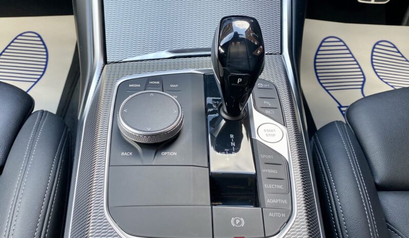 BMW 330E TOURING M SPORT full