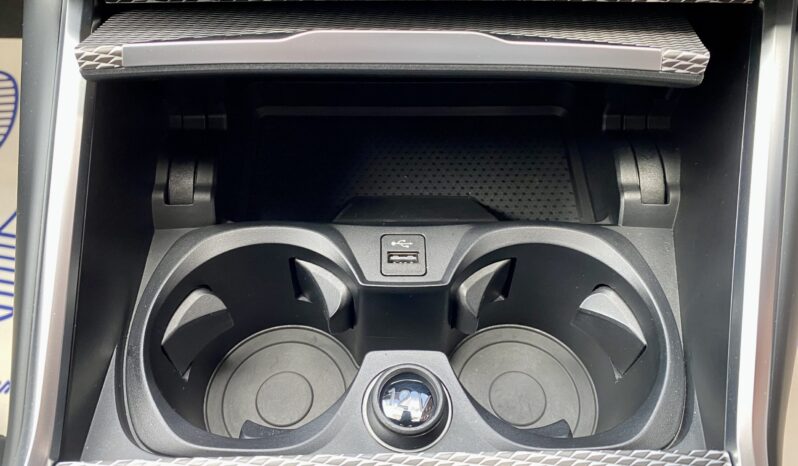 BMW 330E TOURING M SPORT full