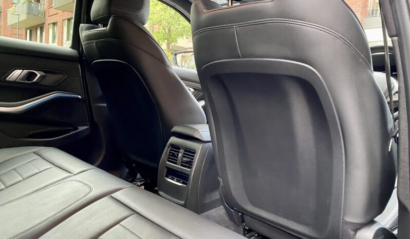 BMW 330E TOURING M SPORT full