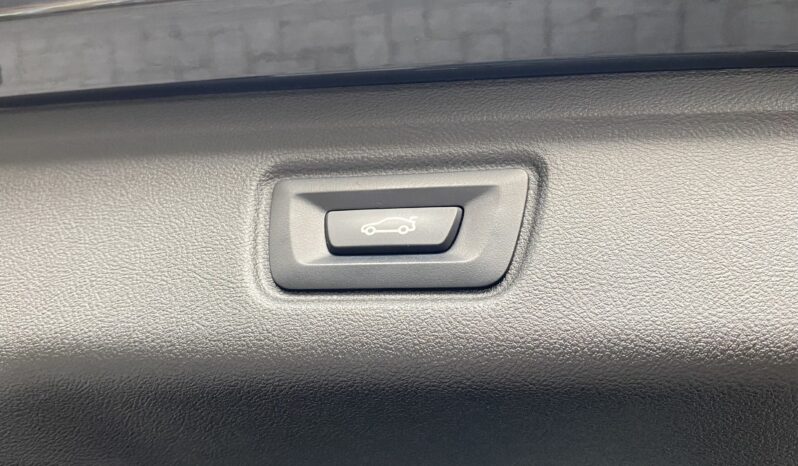 BMW 330E TOURING M SPORT full