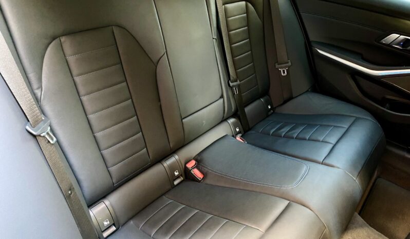 BMW 330E X DRIVE TOURING M SPORT full