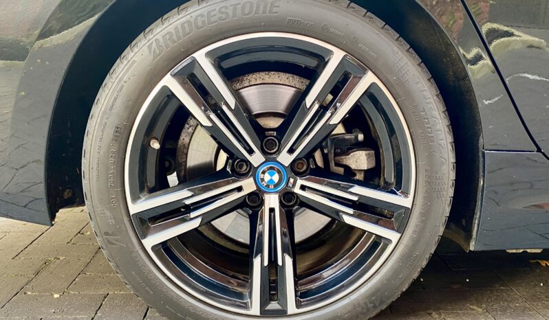 BMW 330E X DRIVE TOURING M SPORT full