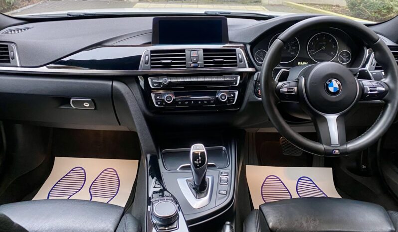 BMW 335d SALOON M SPORT full