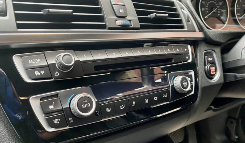 BMW 335d SALOON M SPORT full