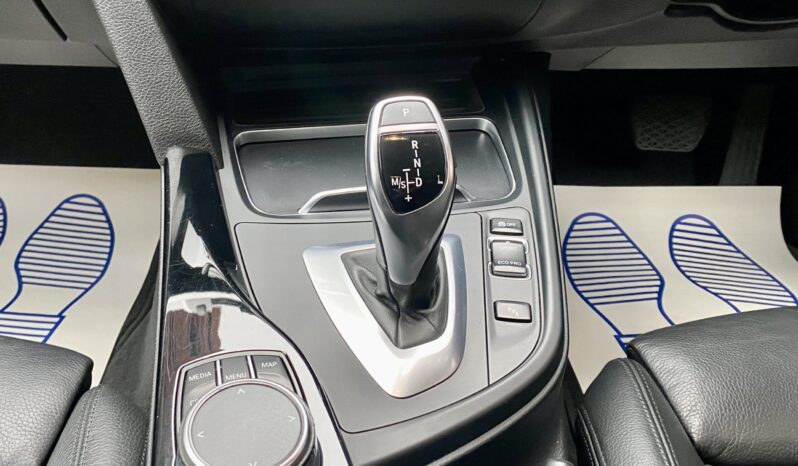 BMW 335d SALOON M SPORT full