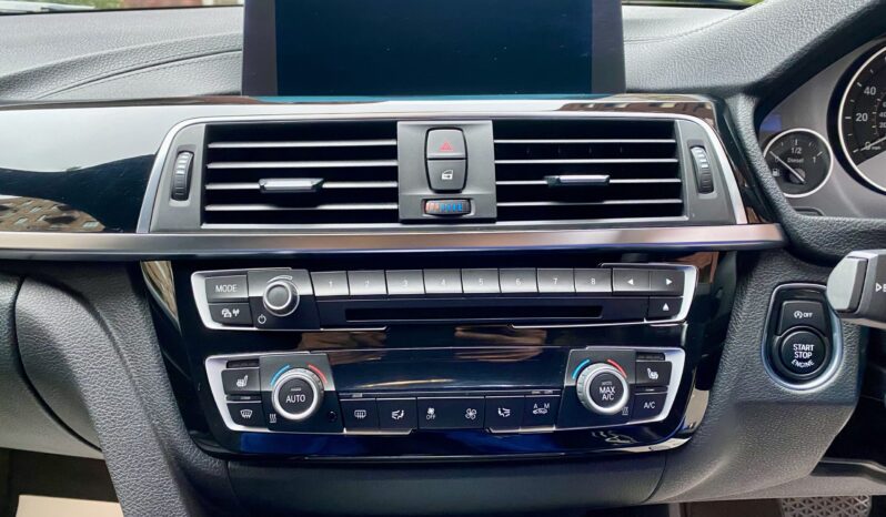 BMW 335d SALOON M SPORT full