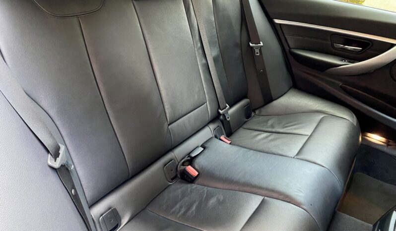 BMW 330d TOURING M SPORT SHADOW EDITION full