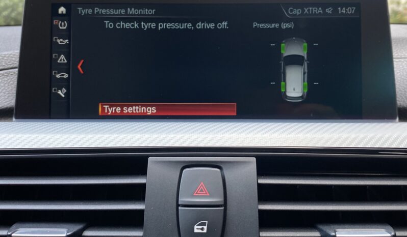 BMW 330d TOURING M SPORT SHADOW EDITION full