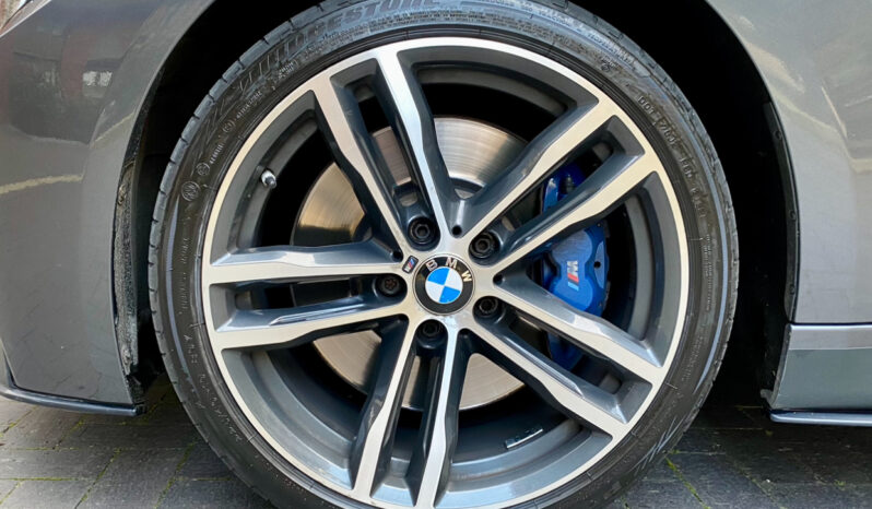 BMW 330d TOURING M SPORT SHADOW EDITION full