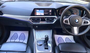 BMW 330d SALOON M SPORT full