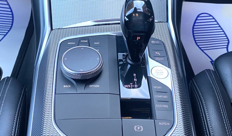 BMW 330d SALOON M SPORT full