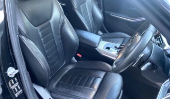 BMW 330d SALOON M SPORT full