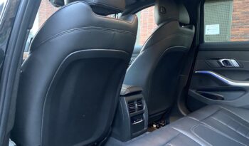 BMW 330d SALOON M SPORT full