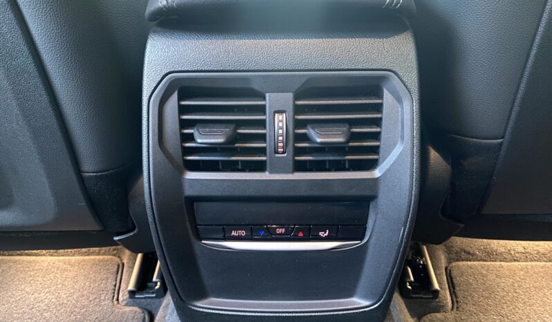 BMW 330d SALOON M SPORT full