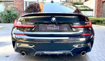 BMW 330d SALOON M SPORT full
