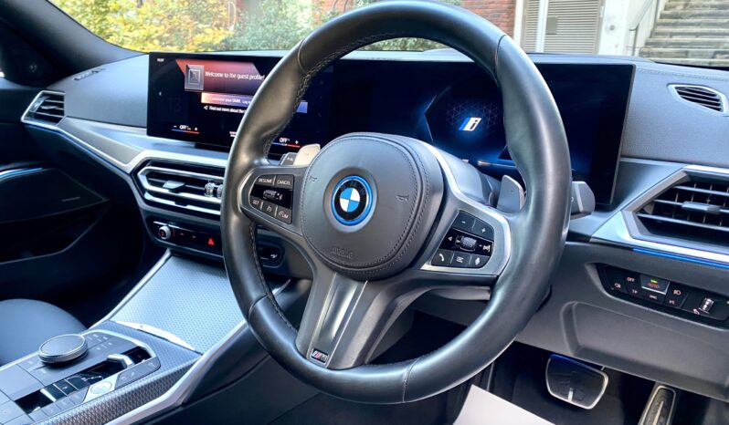 BMW 330E X DRIVE TOURING M SPORT full