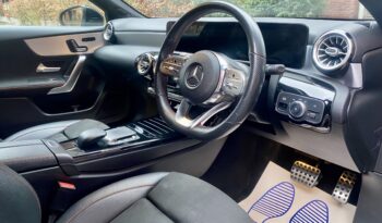 MERCEDES BENZ A180d AMG LINE (PREMIUM PLUS 2) full
