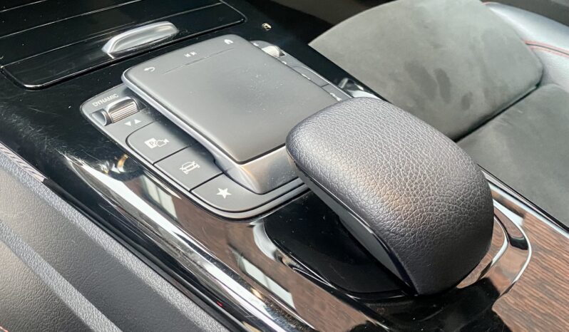 MERCEDES BENZ A180d AMG LINE (PREMIUM PLUS 2) full