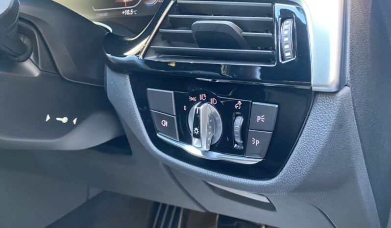 BMW 520d TOURING M SPORT full