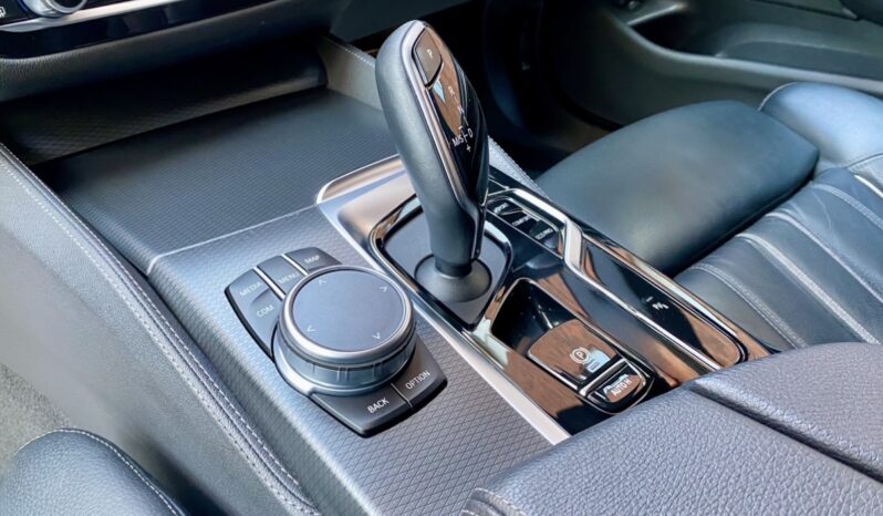BMW 520d TOURING M SPORT full