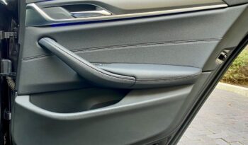BMW 520d TOURING M SPORT full