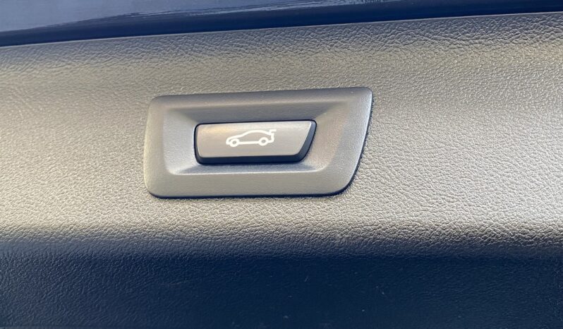 BMW 520d TOURING M SPORT full