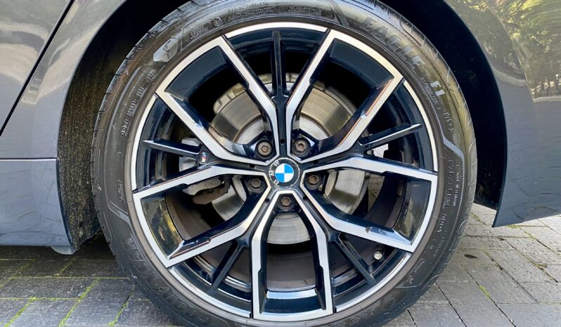 BMW 520d TOURING M SPORT full